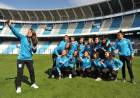 RACING PRESENTÓ A SU PLANTEL PROFESIONAL DE FÚTBOL FEMENINO CON DOS JUGADORAS DE LA SELECCIÓN