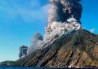 ITALIA: CONTINÚA EN ERUPCIÓN EL VOLCÁN STRÓMBOLI, HAY CENIZAS POR TODA LA ISLA