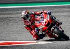 DOVIZIOSO LE REGALA UNA VICTORIA A DUCATI EN EL GP DE AUSTRIA, EN UNA CARRERA DE MOTOGP QUE COMENZÓ ACCIDENTADA