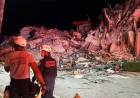 ESTADOS UNIDOS: CONFIRMAN CUATRO MUERTOS Y 159 DESAPARECIDOS POR DERRUMBE DE EDIFICIO EN MIAMI