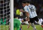 EN CÓRDOBA LA SELECCIÓN ARGENTINA DERROTÓ A COLOMBIA, SIGUE A PASO FIRME Y ESTIRÓ SU INVICTO