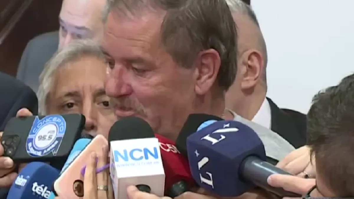 LOS ABUELOS DE LUCIO DUPUY CRITICAN A SENADORES OPOSITORES POR NO TRATAR LEY CONTRA VIOLENCIA EN NIÑEZ