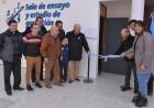 PARTIDO DE MAR CHIQUITA: EL OBISPO MESTRE Y EL INTENDENTE JORGE PAREDI INAUGURARON LA SALA DE ENSAYO Y ESTUDIO DE GRABACIÓN 