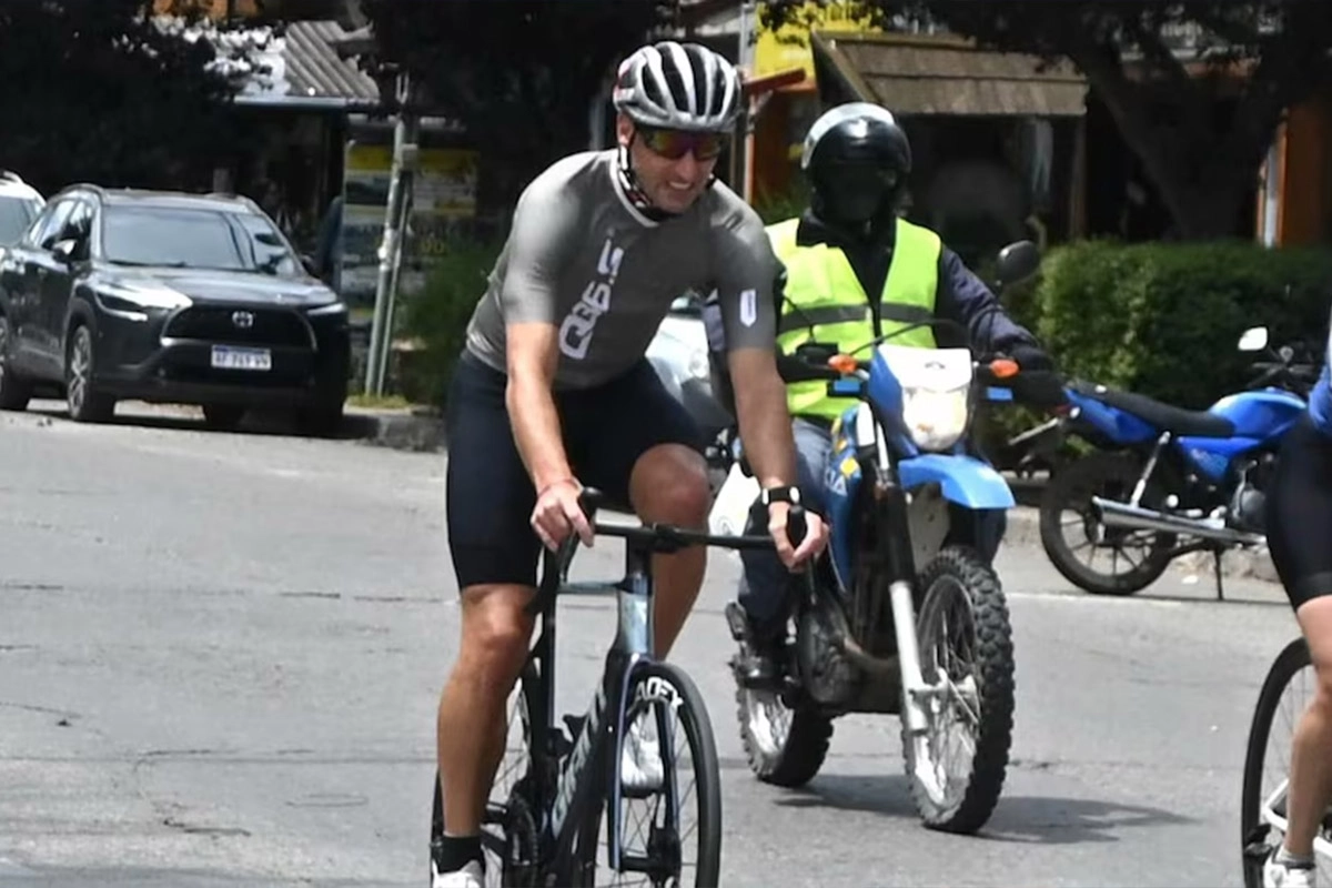 LIONEL SCALONI PARTICIPÓ DE UNA CARRERA DE CICLISMO Y CAUSÓ FUROR EN EL SUR ARGENTINO