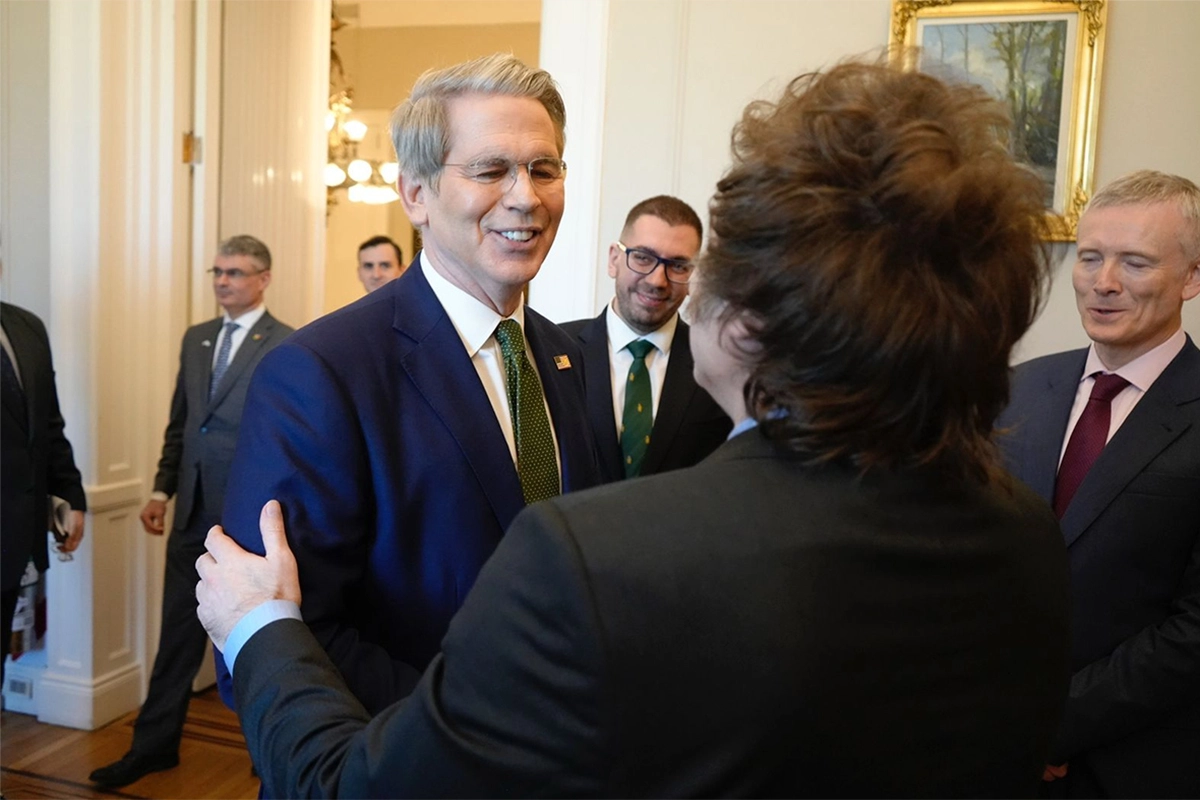 EL TESORO DE EEUU RESPALDÓ A MILEI: “TODAS LAS OPCIONES ESTÁN SOBRE LA MESA”