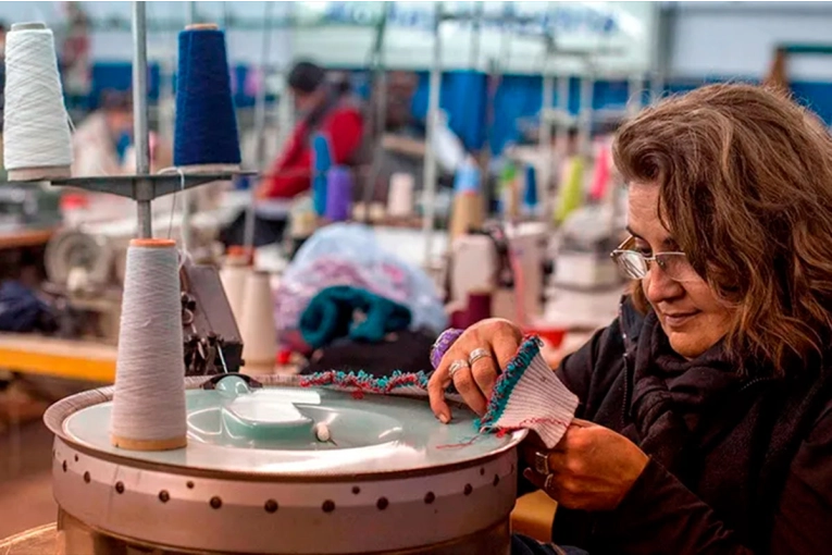 CRISIS TEXTIL: CERRARON CASI 400 EMPRESAS Y SE PERDIERON 12 MIL EMPLEOS