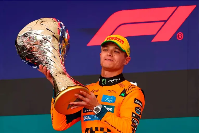 LANDO NORRIS CAMPEÓN DE LA F1 EN ABU DHABI Y COLAPINTO TERMINÓ 20°
