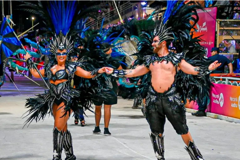 GUALEGUAYCHÚ SE PREPARA PARA 11 NOCHES DE BRILLO EN EL CARNAVAL DEL PAÍS 2026