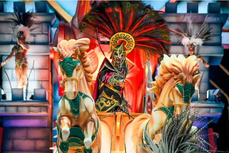 COMIENZA EL CARNAVAL DEL PAÍS 2026 CON CUATRO COMPARSAS EN COMPETENCIA Y TRANSMISIÓN NACIONAL