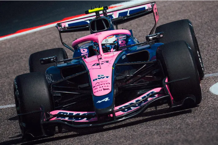 Colapinto ilusiona a Alpine tras un sólido test en Bahréin