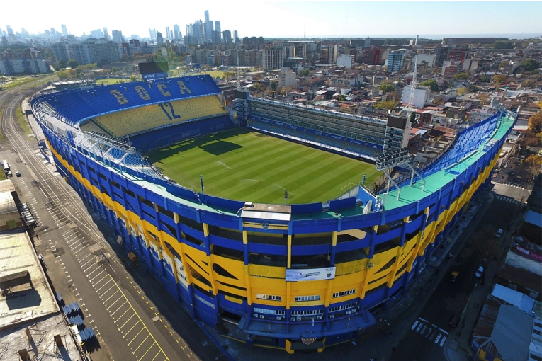 Boca mostró el proyecto de ampliación de La Bombonera con nuevas torres