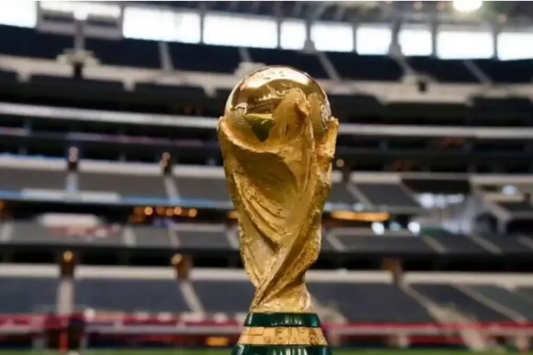 Mundial 2026: la FIFA aplicará nuevas reglas para reducir pérdidas de tiempo y ampliar el VAR