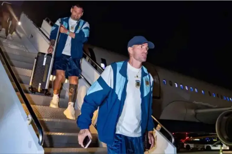 Argentina ya está en Miami y prepara el cruce ante Cabo Verde por el Mundial