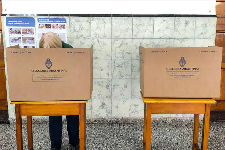 Reforma electoral: el Gobierno impulsa listas colectoras para eliminar las PASO