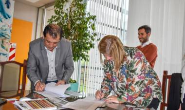 PAPELERA DEL PLATA AMPLIARÁ SU PLANTA EN NASCHEL