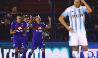 EL MATADOR NO DEJA DE SORPRENDER Y DIO EL PRIMER GOLPE AL CAMPEÓN