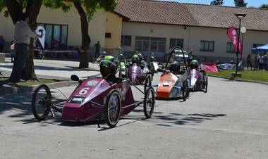 EN VILLA MERCEDES INICIA EL CAMPEONATO PROVINCIAL DE E-CARS
