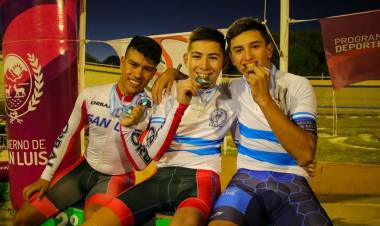 TOMÁS MOYANO Y LAUTARO BAZÁN, DE LA SELECCIÓN DE SAN LUIS, CAMPEONES EN EL ARGENTINO DE  CICLISMO DE PISTA JUNIORS Y MENORES