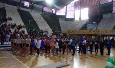 TUCUMÁN: TORNEO AMISTOSO COPA SALTIMBANCO DE GIMNASIA ARTÍSTICA EN CLUB DEFENSORES DE VILLA LUJÁN