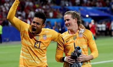 ESTADOS UNIDOS ES FINALISTA DEL MUNDIAL FEMENINO Y SU ARQUERA, LA HEROÍNA