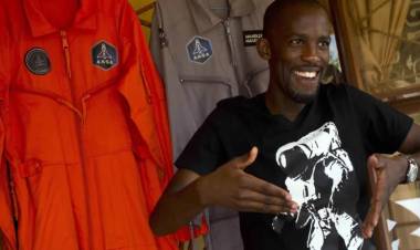 MURIÓ EL JOVEN QUE PUDO SER EL PRIMER "AFRONAUTA"