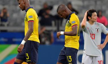 EN ECUADOR QUIEREN ECHAR A JUGADORES QUE ESTUVIERON DE FIESTA EN LA COPA AMÉRICA