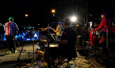 SAN LUIS: FESTIVAL DE ROCK Y SOLIDARIDAD EN CARPINTERÍA