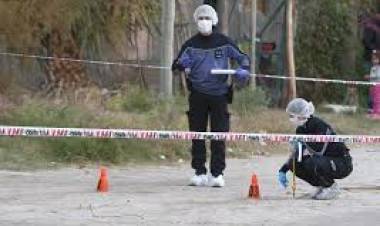 MENDOZA: HALLARON UN FETO EN UN BASURAL