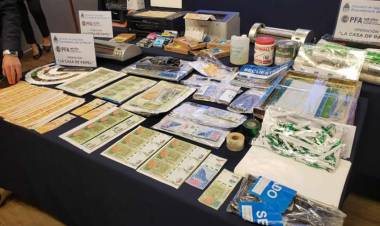BUENOS AIRES: TANDILENSE PRESO POR IMPRIMIR BILLETES