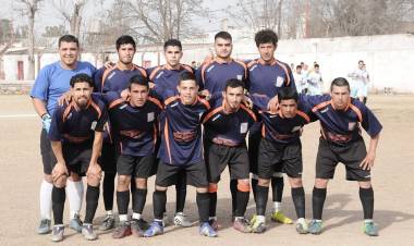 SAN JOSÉ GANÓ Y ES MÁS LÍDER QUE NUNCA DEL FÚTBOL DE ASCENSO DE VILLA MERCEDES, EL ESCOLTA EMPATÓ