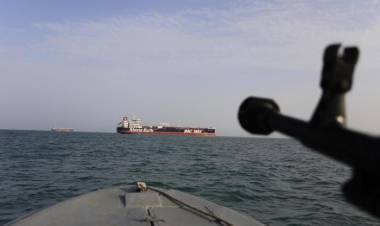 IRÁN: PRIMER BARCO DE GRAN BRETAÑA EN EL GOLFO LUEGO DE LA DETENCION DEL “STENA IMPERO”