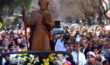 25 DE JULIO: DÍA DEL SANTO PATRONO SANTIAGO, GUÍA Y PROTECTOR DE LOS MENDOCINOS