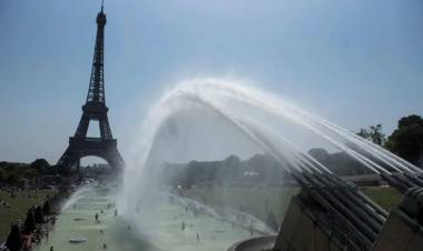 EUROPA SE DERRITE POR UNA INTENSA OLA DE CALOR QUE BATE RÉCORDS