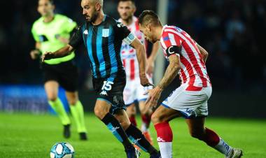 RACING EMPATÓ 0 A 0 CON UNIÓN, EN EL ESTRENO DE LA SUPERLIGA