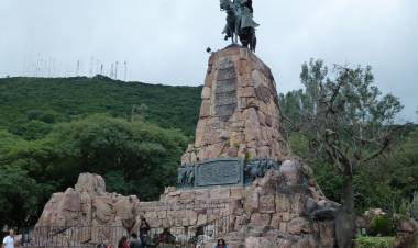 PROTECCIONISTAS SALTEÑOS JUNTAN FIRMAS PARA QUE LOS ACTOS GAUCHOS NO SEAN A CABALLO