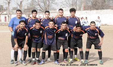 SAN JOSÉ GANÓ EL CLÁSICO Y COMIENZA A ILUSIONARSE CON EL ASCENSO, SU ESCOLTA EMPATÓ Y QUEDÓ A CINCO PUNTOS DE DIFERENCIA