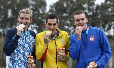 MEDALLA DE PLATA PARA GUILLERMO BÉRTOLA, EN LOS 10KM EN AGUAS ABIERTAS