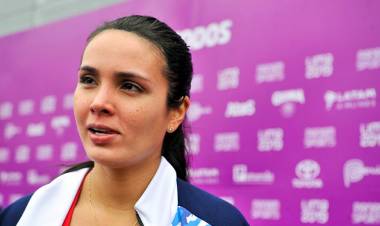 MEDALLA DE PLATA PARA MARÍA JOSÉ VARGAS EN RÁCQUETBOL