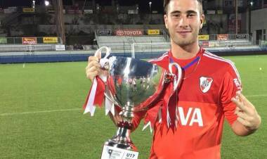 EX ARQUERO DE RIVER BUSCA EQUIPO A TRAVÉS DE TWITTER