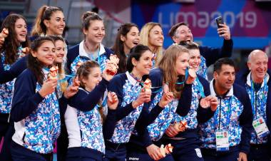 GRAN TRIUNFO DE LAS PANTERAS QUE HACEN HISTORIA Y SON DE BRONCE