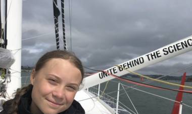 GRETA YA PARTIÓ PARA NUEVA YORK EN SU BARCA A VELA