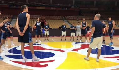 ARGENTINA ANTE RUSIA, UN VIEJO CONOCIDO, CON EL OBJETIVO DE SUMAR PARA LO QUE VIENE EN EL MUNDIAL DE BÁSQUET