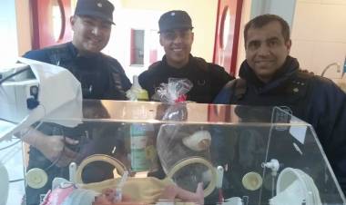 MENDOZA: RESCATARON UN BEBÉ ABANDONADO EN LA CALLE