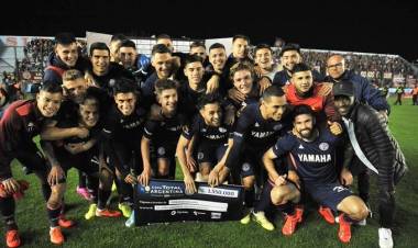 COPA ARGENTINA: LANÚS APLASTÓ AL BICHO Y SE METIÓ EN LOS CUARTOS DE FINAL