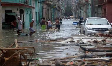 EXPERTOS TEMEN POR UN POSIBLE "GRAN TERREMOTO" EN CUBA