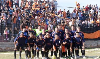 SAN JOSÉ GANÓ EL TORNEO DE ASCENSO VILLAMERCEDINO Y ES DE PRIMERA A