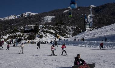 BARILOCHE: 1.200 ESTUDIANTES TUVIERON GASTROENTERITIS EN SU VIAJE DE EGRESADOS