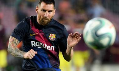 EL BARSA LE GANÓ AL INTER POR 2 A 1 CON UN DOBLETE DE SUÁREZ Y UNA BUENA ACTUACIÓN DE MESSI