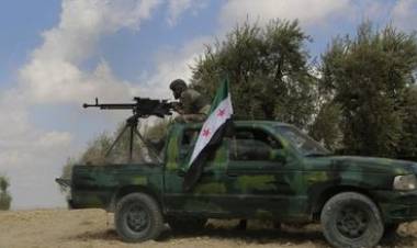 TURQUÍA INICIÓ LA OFENSIVA CONTRA LOS KURDOS EN SIRIA