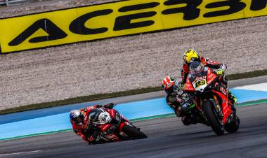 ÁLVARO BAUTISTA SE QUEDA CON EL TRIUNFO EN LA CARRERA 1 DEL WORLD SUPERBIKE EN SAN JUAN